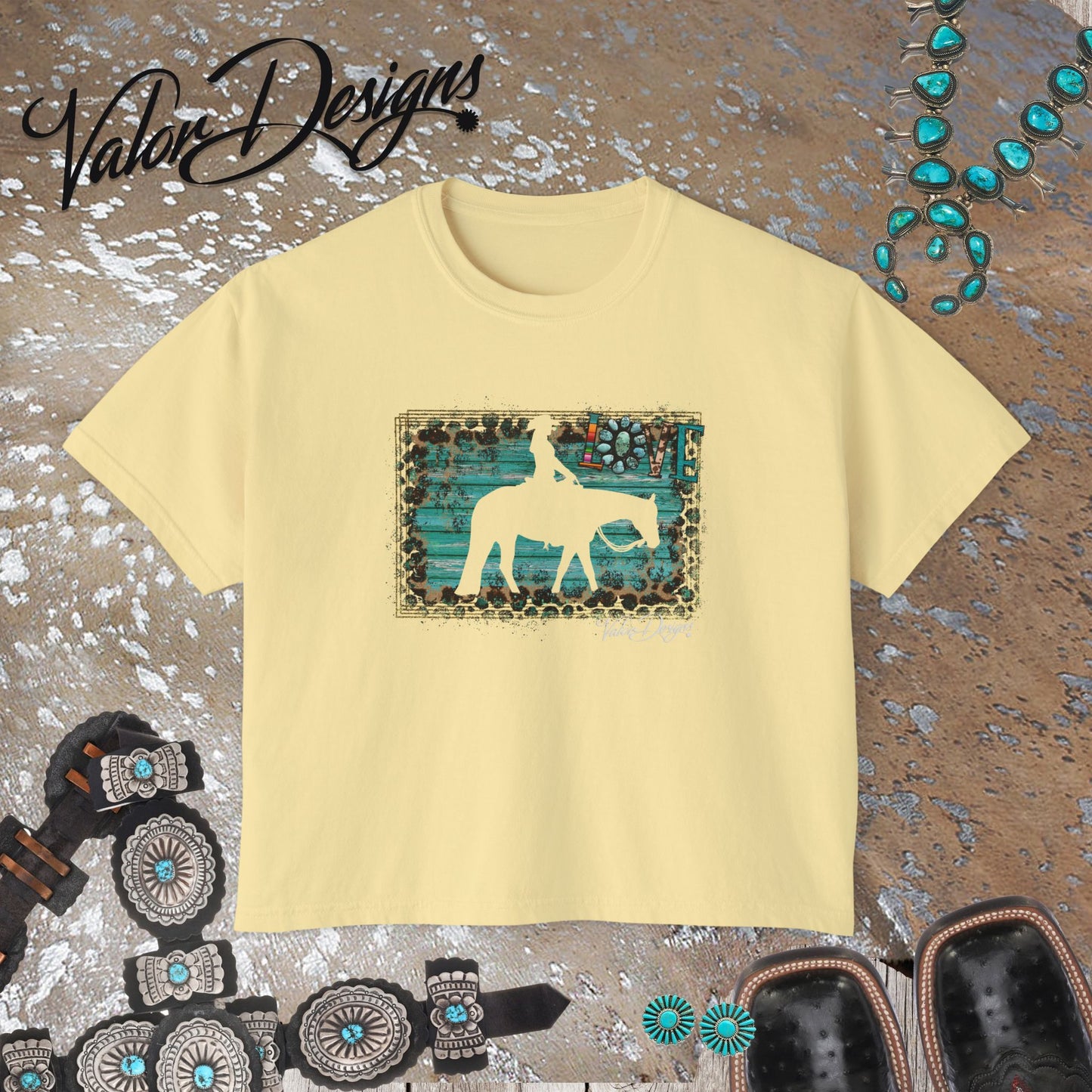 Love Western Pleasure Horses Women's Boxy Tee