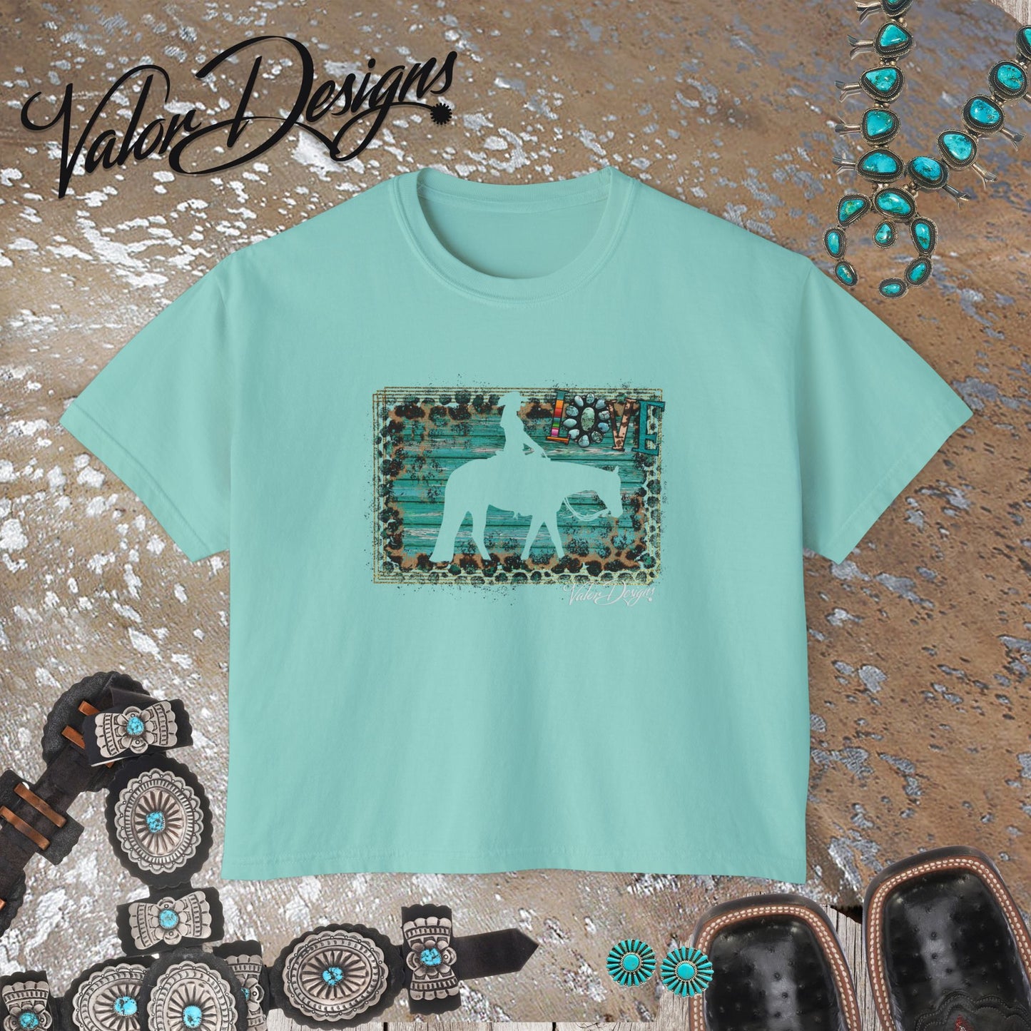 Love Western Pleasure Horses Women's Boxy Tee